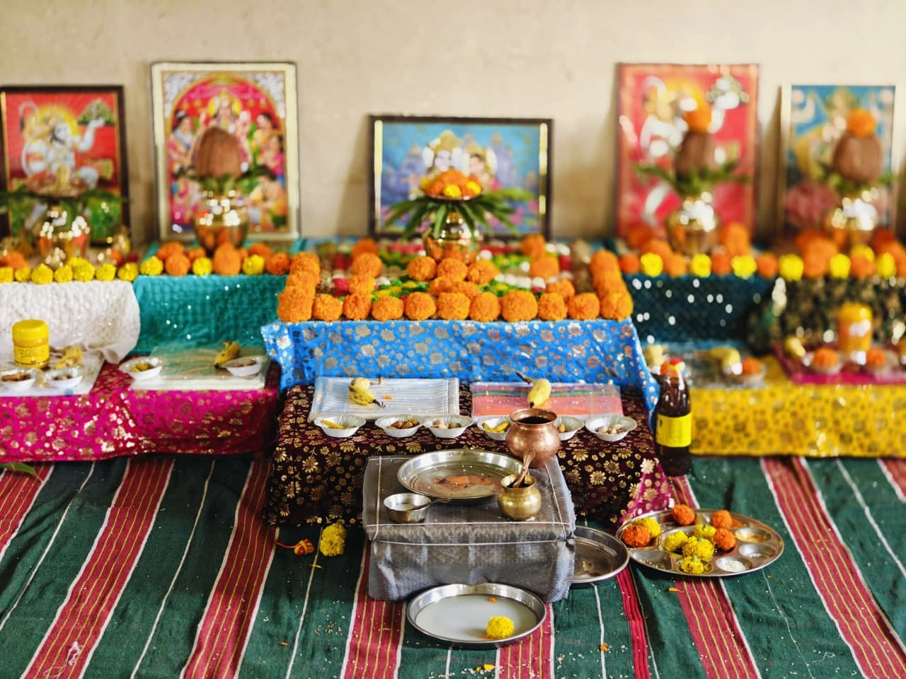 Guruji Performing Havan in Trimbakeshwar